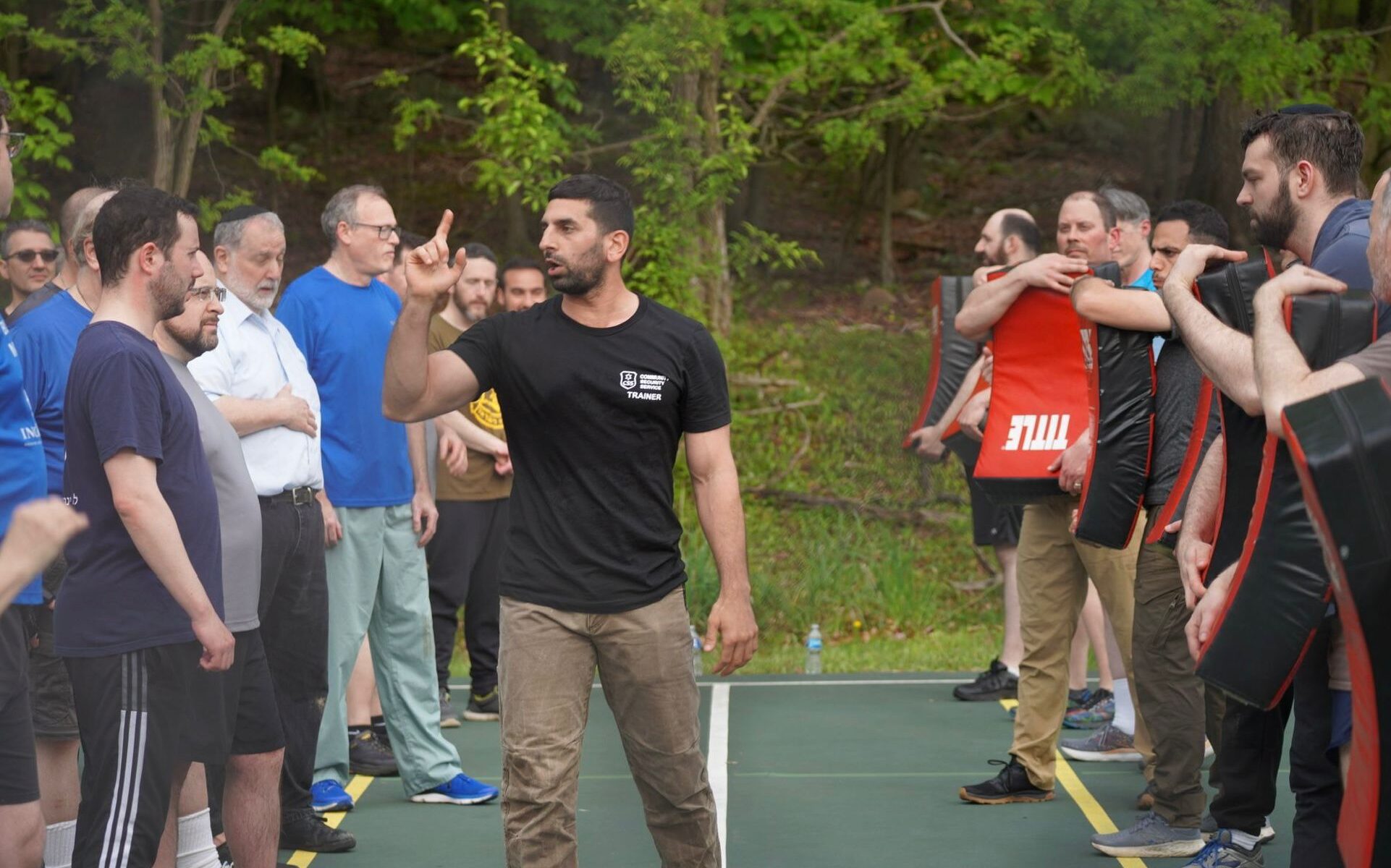 Meet the volunteers who are training to protect synagogues in a post-Oct. 7 world